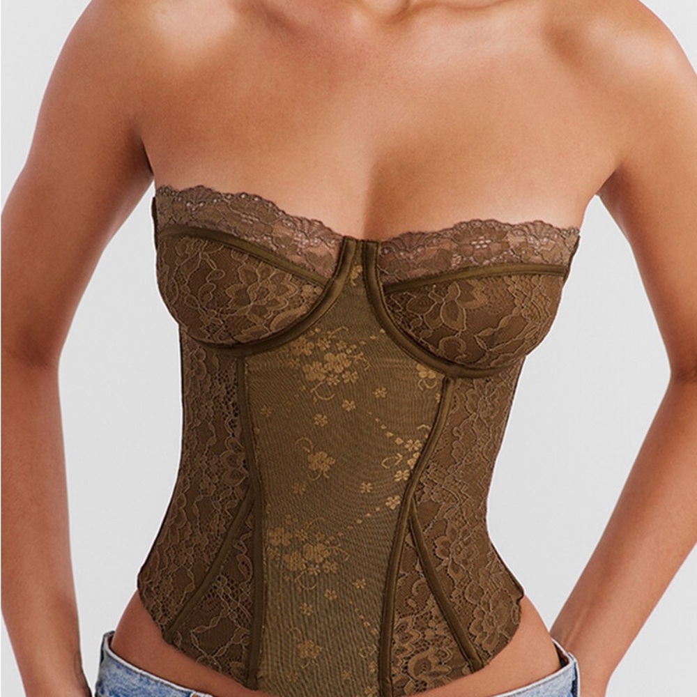 Mistress Rocks Corset